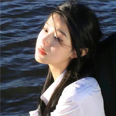 赞美年长的女人